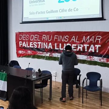 la-universidad-balear-acoge-una-charla-bajo-un-lema-antisemita-y-en-apoyo-a-hamas