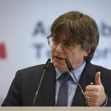 el-tribunal-constitucional-avala-la-candidatura-de-puigdemont-para-las-elecciones-catalanas