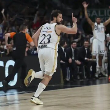 llull-destroza-la-historia-en-el-solemne-debut-del-madrid-en-los-playoffs