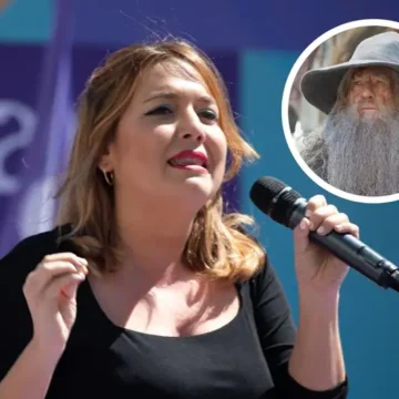 Ángela Rodríguez ‘Pam’ utiliza al mago Gandalf para atacar a Pedro Sánchez: «Bajas al fango y te cargas al monstruo»