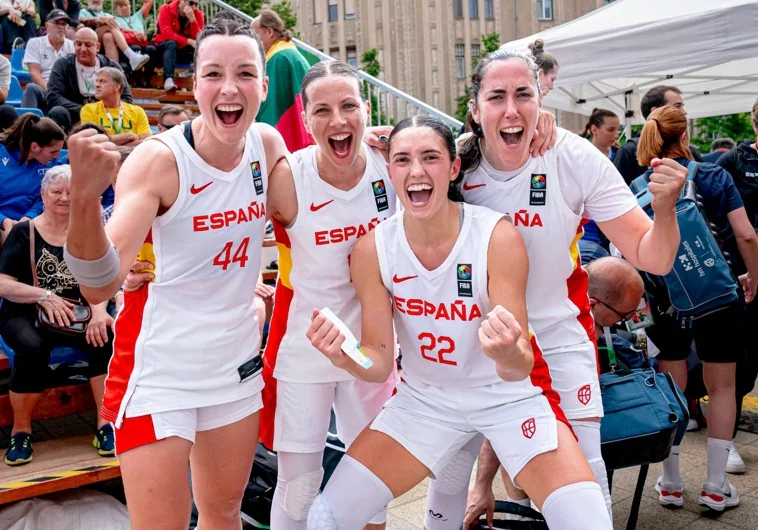 Una canasta inverosímil sobre la bocina mete al 3×3 femenino español en los Juegos