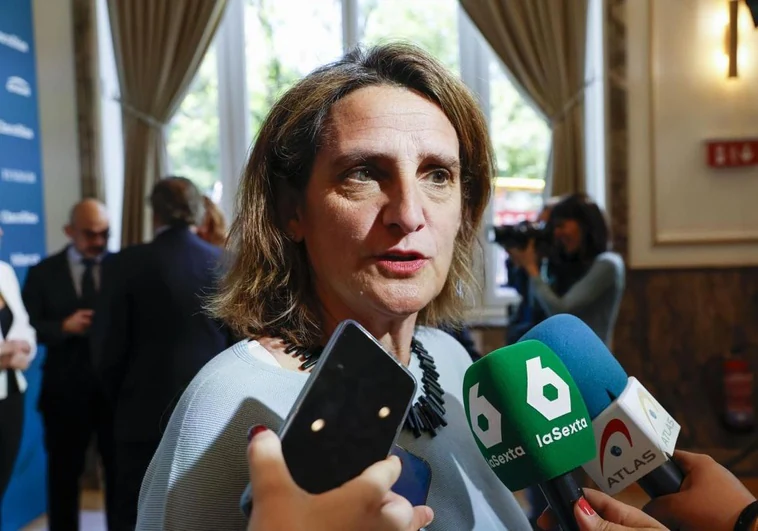 Los despachos que litigan contra España por las renovables denuncian prácticas intimidatorias por parte del Gobierno Los despachos que litigan contra España por las renovables denuncian prácticas intimidatorias por parte del Gobierno