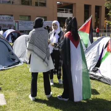 El consejero de Educación tacha de «acto de censura y control ideológico» el anuncio de la CRUE de romper acuerdos con universidades israelíes