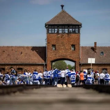 Manifestantes propalestinos interrumpen la ‘Marcha de la Vida’ en Auschwitz