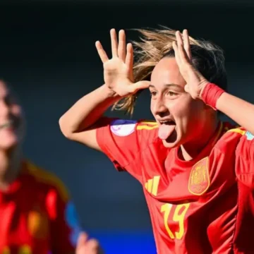 España machaca a Inglaterra y gana su quinto europeo sub-17