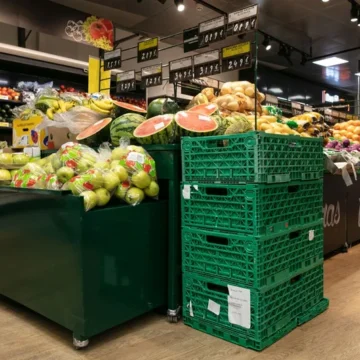 El Observatorio del Gobierno desbarata las críticas contra los supermercados por sus márgenes