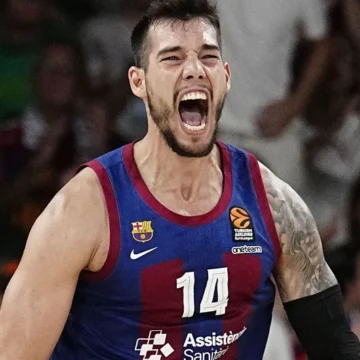 El Barça se cruza en la pelea del Unicaja por el primer puesto