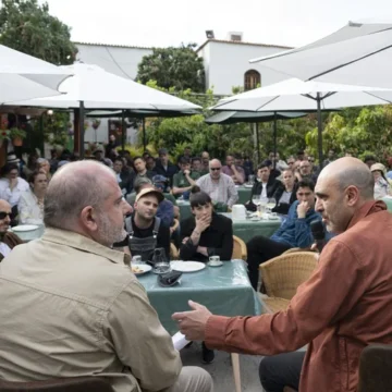 Los cocineros estallan: «Nos llaman ‘hippies’… Debemos ser radicales»