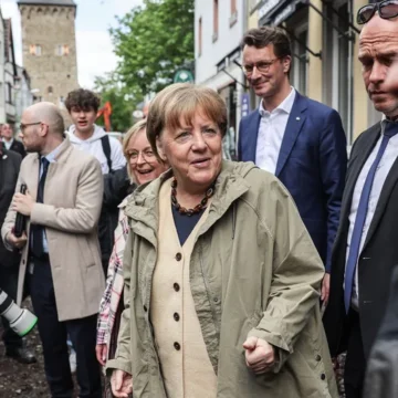 La ajetreada jubilación de Angela Merkel, la dama de hierro germana