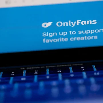 Onlyfans es «un espacio que blanquea el proxenetismo», denuncia la Federación de Mujeres Jóvenes