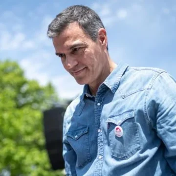 Los cuatro varapalos de la Junta Electoral Central a Pedro Sánchez por saltarse la neutralidad