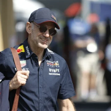 Adrian Newey hace oficial su salida de Red Bull en abril de 2025