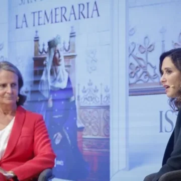 Isabel Díaz Ayuso e Isabel San Sebastián recuerdan a Urraca, «la primera reina de España y de Europa»