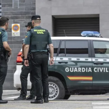 Un hombre se entrega a la Guardia Civil por la violación de su hermana, su cuñada, su nieta y dos menores