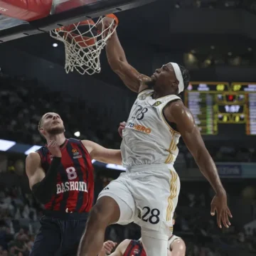 El Madrid, a sentenciar la serie ante el Baskonia en Vitoria para meterse en la Final Four