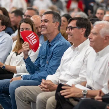 El Gobierno presiona a ERC: «O Illa o elecciones»