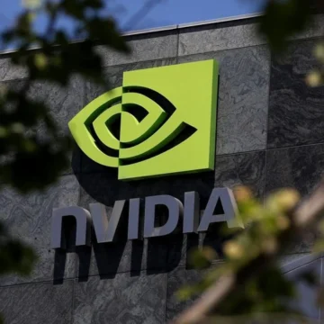 Nvidia se convierte brevemente en la empresa más valiosa en bolsa del mundo