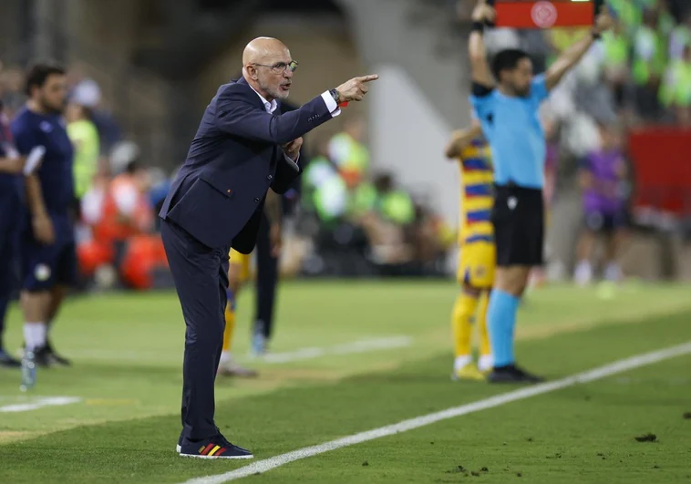 De la Fuente deja a Cubarsí, Llorente y Aleix García fuera de la Eurocopa De la Fuente deja a Cubarsí, Llorente y Aleix García fuera de la Eurocopa