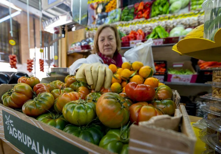 El IPC cae dos décimas en junio hasta el 3,4% por el menor encarecimiento de los alimentos y los combustibles