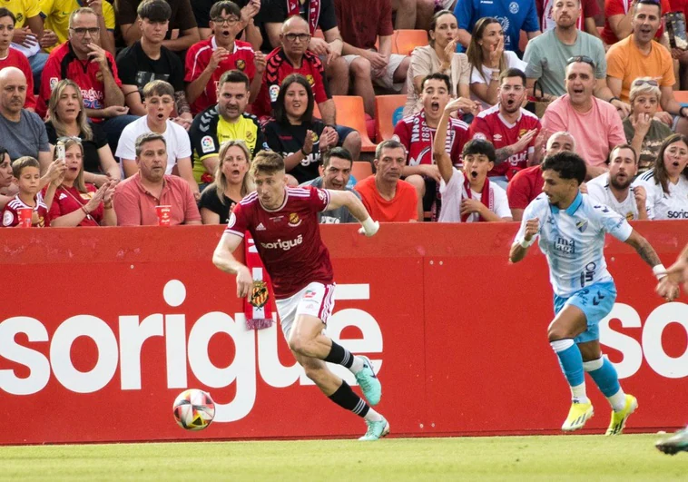 El Málaga regresa a Segunda división con un gol en la prolongación de la prórroga