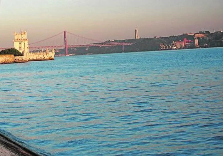 Page envía a Portugal un exceso de agua superior al convenio como 25 veces el recorte anual al trasvase Tajo-Segura Page envía a Portugal un exceso de agua superior al convenio como 25 veces el recorte anual al trasvase Tajo-Segura