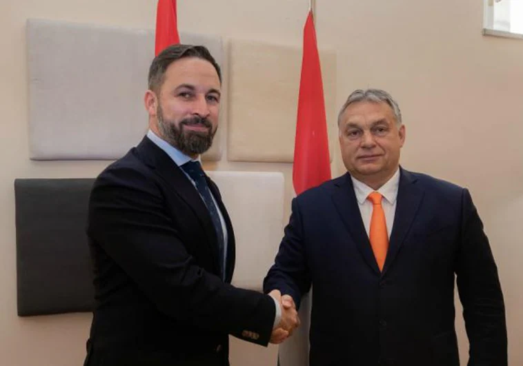 Abascal se une al prorruso Orbán para formar grupo en Europa