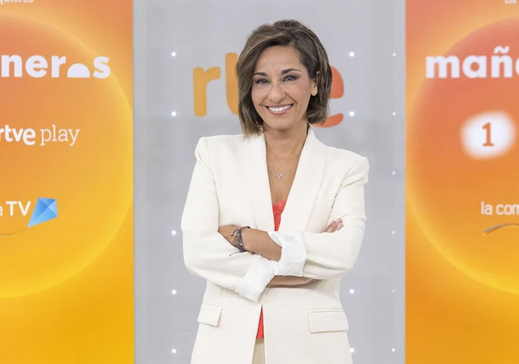 Adela González, de presentar 'Sálvame' a TVE con 'Mañaneros': «Da vértigo estar en la televisión pública» Adela González, de presentar ‘Sálvame’ a TVE con ‘Mañaneros’: «Da vértigo estar en la televisión pública»