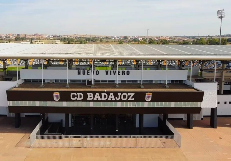 Cascada de recursos ante la RFEF por la concesión de la plaza vacante Cascada de recursos ante la RFEF por la concesión de la plaza vacante