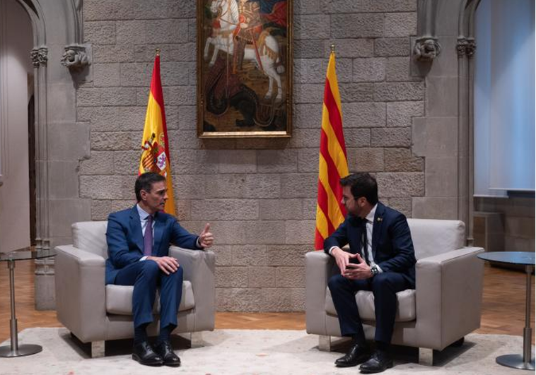 El PSOE acelera el acercamiento a ERC: Sánchez se reúne mañana con Aragonès El PSOE acelera el acercamiento a ERC: Sánchez se reúne mañana con Aragonès