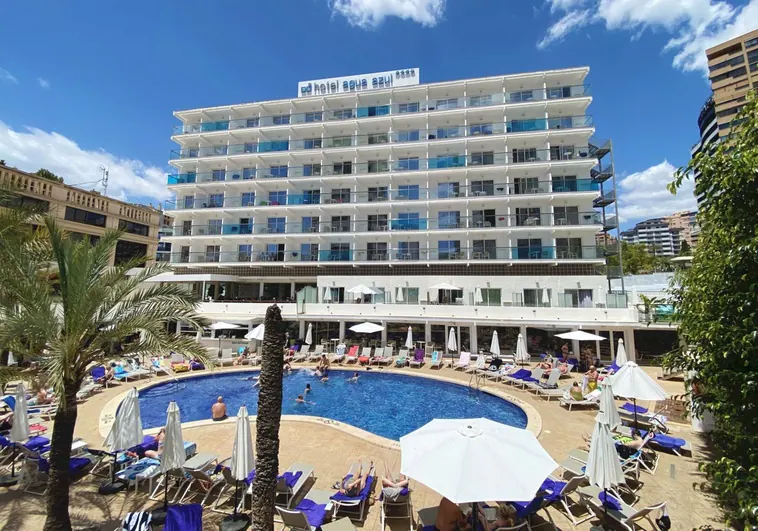 La CNMC multa a Booking con 413,24 millones por abusar de su posición de dominio durante los últimos 5 años La CNMC multa a Booking con 413,24 millones por abusar de su posición de dominio durante los últimos 5 años