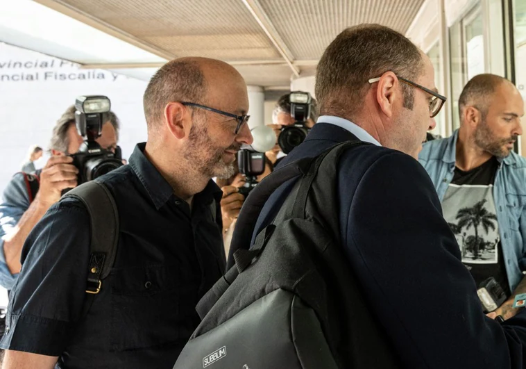 La Fiscalía Anticorrupción pide abrir juicio contra el hermano de Ximo Puig por estafa y falsedad documental La Fiscalía Anticorrupción pide abrir juicio contra el hermano de Ximo Puig por estafa y falsedad documental