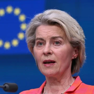 La Justicia europea falla contra Von der Leyen por falta de transparencia en los millonarios contratos de vacunas contra el Covid