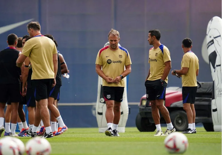 Flick: «Dani Olmo no viajará a Valencia, no esta en la condición física adecuada»