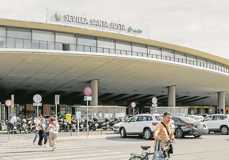 El Gobierno pasa del estudio que acordó con la Junta para la conexión entre Santa Justa y el aeropuerto