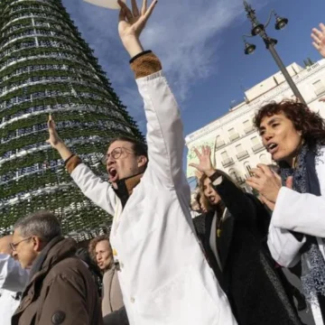 Los sindicatos sanitarios plantean una demanda colectiva contra la Consejería y le reclaman 5 millones de euros