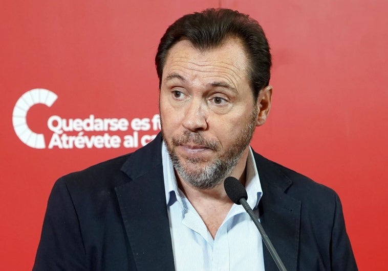 Puente: «Si alguien pensó que el apagón torcería el brazo al Gobierno, se equivocó mucho» Puente: «Si alguien pensó que el apagón torcería el brazo al Gobierno, se equivocó mucho»