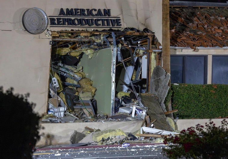 Un muerto y varios heridos tras la explosión de un coche bomba en Palm Springs, California Un muerto y varios heridos tras la explosión de un coche bomba en Palm Springs, California