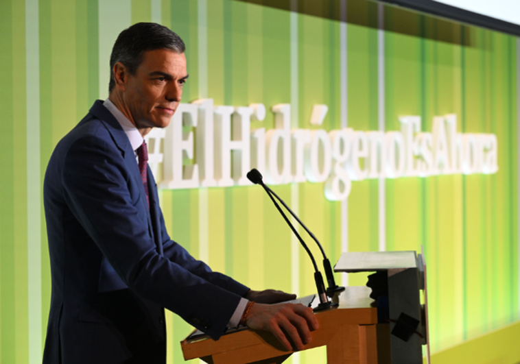 Moncloa ordenó a Red Eléctrica forzar el uso de renovables antes del apagón Moncloa ordenó a Red Eléctrica forzar el uso de renovables antes del apagón