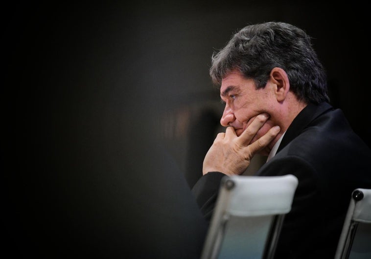 El Banco de España deja de mencionar el gasto en pensiones como amenaza en el primer informe anual de la era Escrivá El Banco de España deja de mencionar el gasto en pensiones como amenaza en el primer informe anual de la era Escrivá