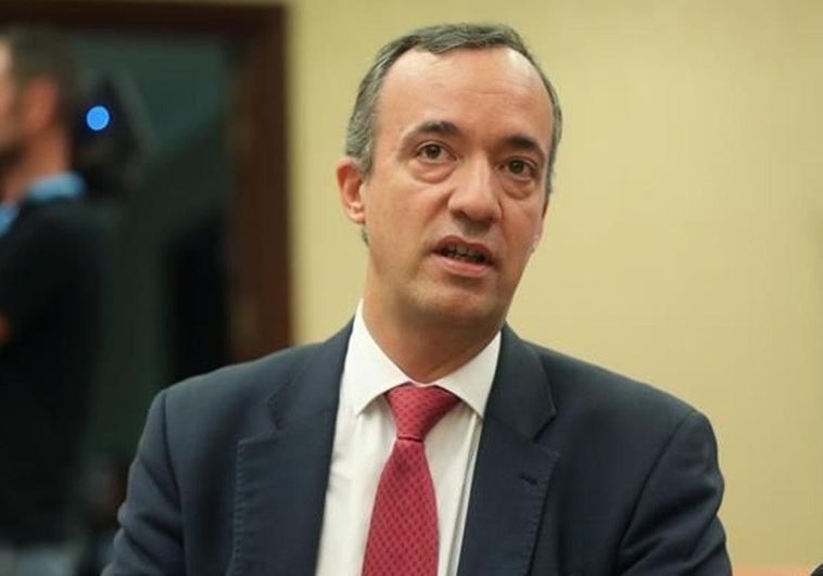 Detenido Francisco Martínez, secretario de Estado de Seguridad de Rajoy, por blanqueo Detenido Francisco Martínez, secretario de Estado de Seguridad de Rajoy, por blanqueo