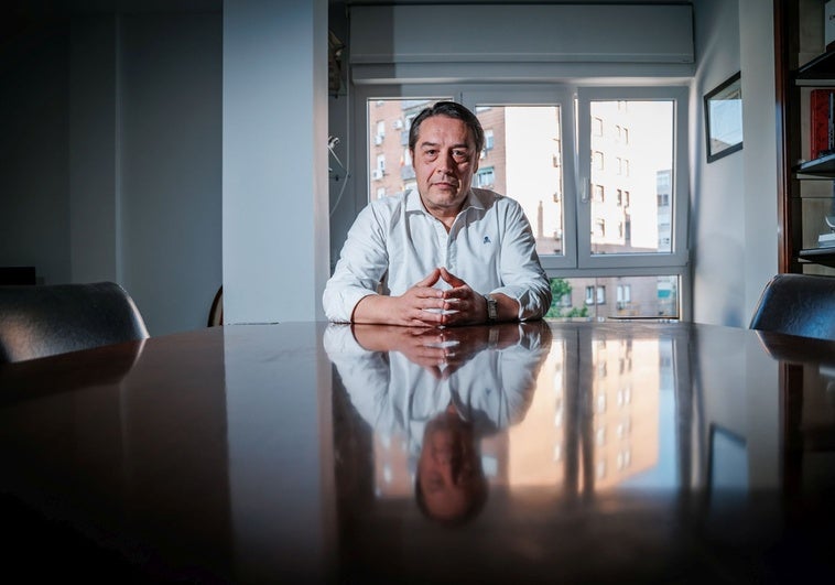 Francisco Ruiz Jiménez: «Estoy seguro de que Red Eléctrica ya sabe lo que ocurrió el día del apagón» Francisco Ruiz Jiménez: «Estoy seguro de que Red Eléctrica ya sabe lo que ocurrió el día del apagón»