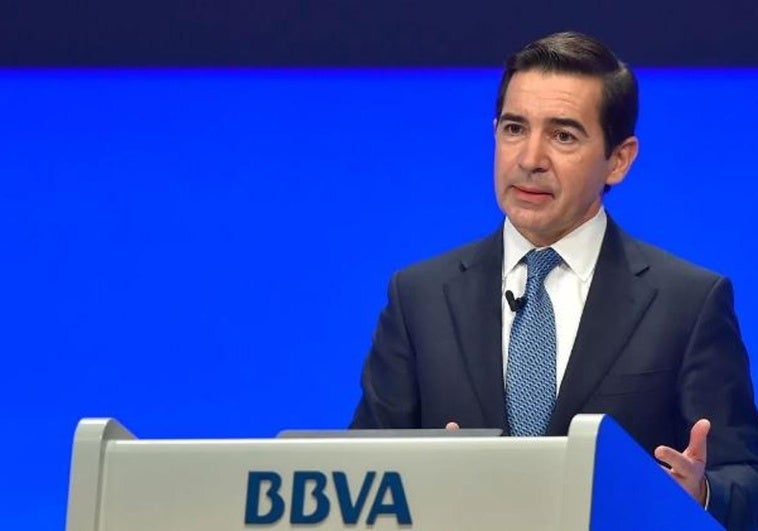 El presidente de BBVA, Carlos Torres, considera que Cuerpo no debería elevar la OPA sobre Sabadell al Consejo de Ministros El presidente de BBVA, Carlos Torres, considera que Cuerpo no debería elevar la OPA sobre Sabadell al Consejo de Ministros