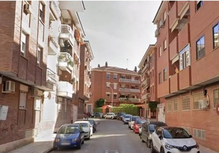 Muere un niño de dos años olvidado por su padre de acogida en el interior de un coche en Jaén Muere un niño de dos años olvidado por su padre de acogida en el interior de un coche en Jaén