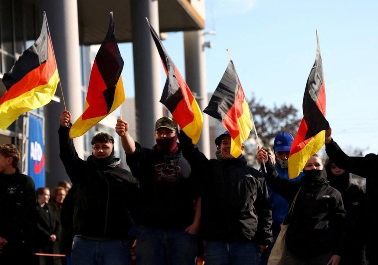 «Nos defenderemos en los tribunales», asegura la líder de AfD tras la amenaza de ilegalización «Nos defenderemos en los tribunales», asegura la líder de AfD tras la amenaza de ilegalización