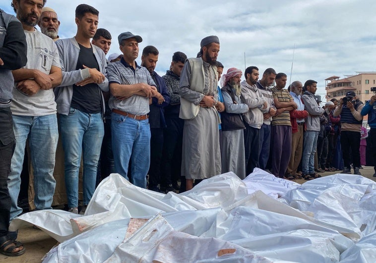 Más de 100 muertos en Gaza tras nuevos bombardeos israelíes Más de 100 muertos en Gaza tras nuevos bombardeos israelíes