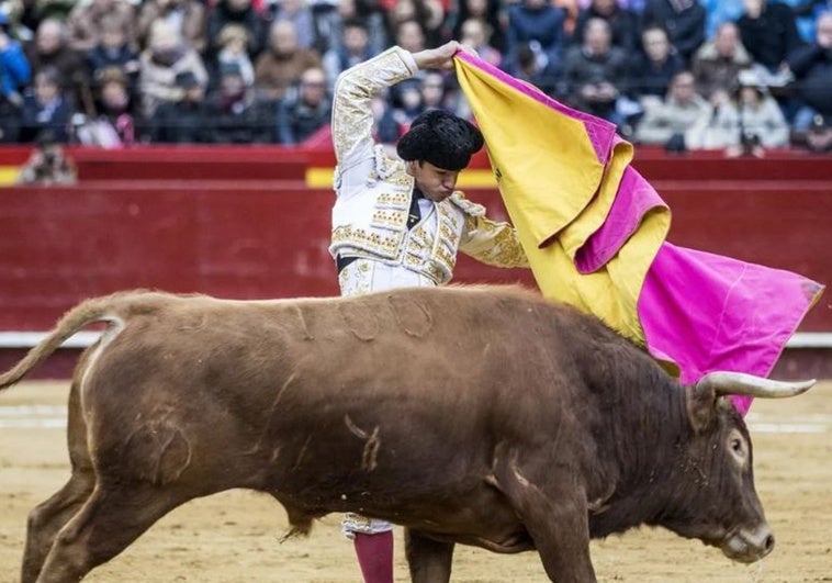 Quién torea hoy en la Feria de San Isidro: cartel, horario y cómo verlo por la tele Quién torea hoy en la Feria de San Isidro: cartel, horario y cómo verlo por la tele