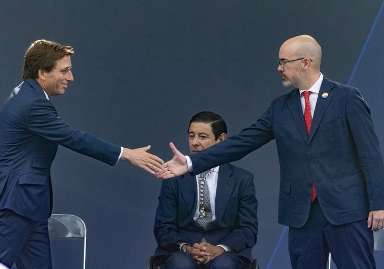 Almeida no invitará al delegado del Gobierno a las medallas de San Isidro por «sus ataques constantes e insultos» Almeida no invitará al delegado del Gobierno a las medallas de San Isidro por «sus ataques constantes e insultos»
