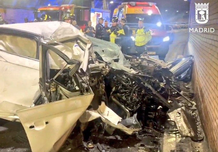 Muere un joven 32 años tras perder el control de su coche en el túnel de María de Molina Muere un joven 32 años tras perder el control de su coche en el túnel de María de Molina