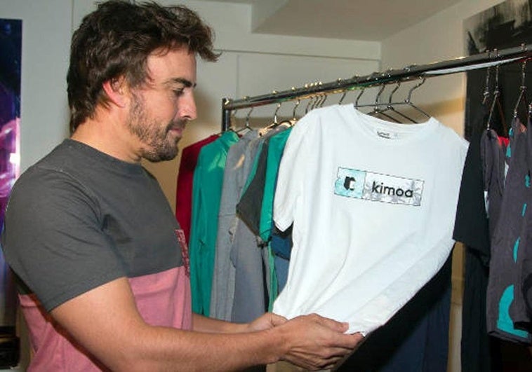 La marca de ropa de Fernando Alonso liquida todo su stock tras entrar en concurso de acreedores La marca de ropa de Fernando Alonso liquida todo su stock tras entrar en concurso de acreedores