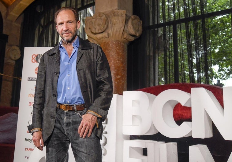 Ralph Fiennes, sobre el cónclave: «Me pregunto por qué no estoy allí» Ralph Fiennes, sobre el cónclave: «Me pregunto por qué no estoy allí»